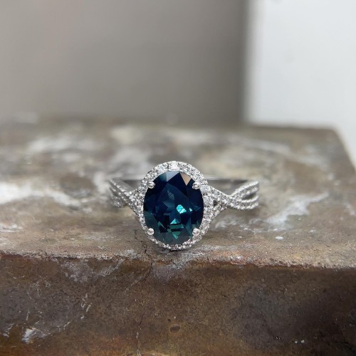 We Have The Best Custom Engagement Rings in Australia